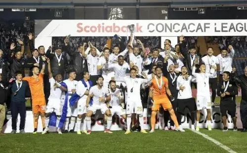 Comunicaciones se quedó con la Liga Concacaf.