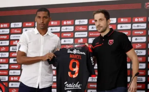Marcel Hernández presentado en Alajuelense / Alajuelense