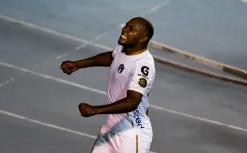 Juan Anangonó jugador de Comunicaciones