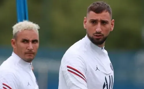 Donnarumma está por delante de Navas en la cabeza de Pochettino.