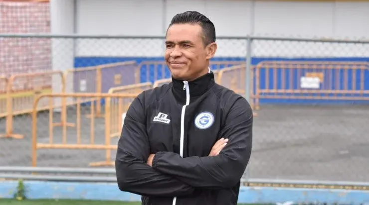 Centeno actualmente tiene club.