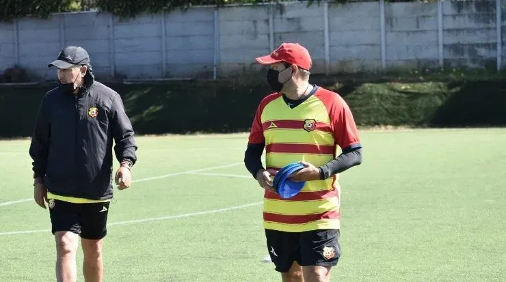 Jeaustin Campos en antiguas prácticas con Herediano (CSH Oficial)