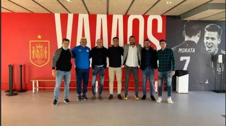 Hugo Pérez fue a la Federación de España para capacitarse. (El Gráfico)