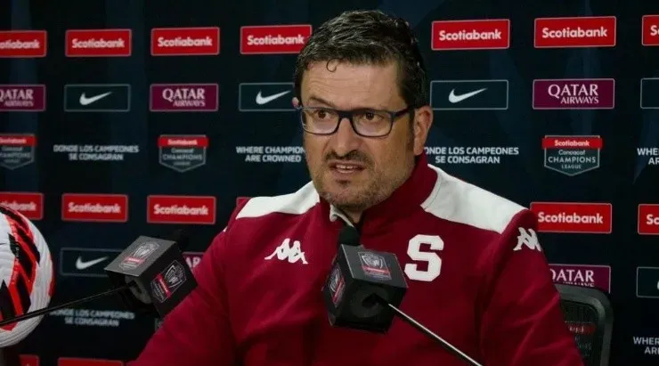 Iñaki Alonso destacó a Francisco Rodríguez y su trabajo sin pelota.