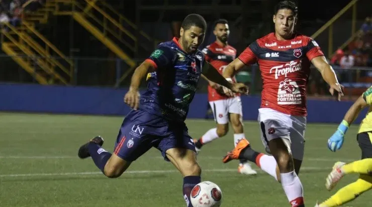 A pesar de haber empatado su juego ante Alajuelense, San Carlos perdió los 3 puntos (ADSC Oficial)