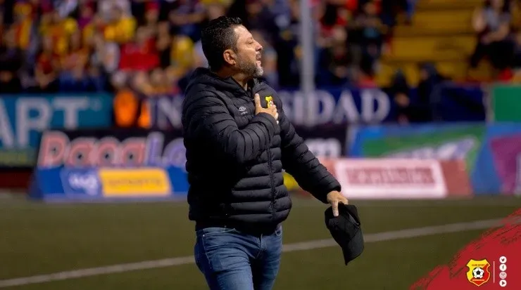 Jafet Soto ya ha sido campeón siendo DT del Herediano (CSH Oficial)