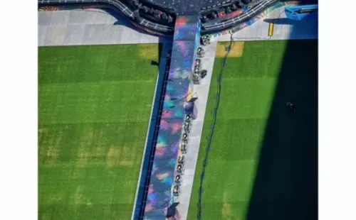 Ya está casi completamente listo el escenario.