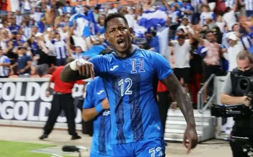 Romell Quioto Con la Selección de Honduras