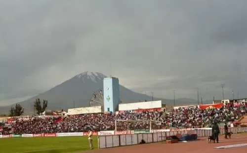 Este magnífico estadio fue una de las sedes de la Copa América 2004 (Fuente: Wikipedia)