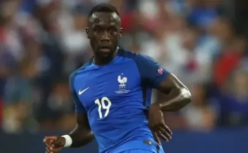 Como Evra, hizo surcos en demasía en los laterales galos. Fuente: Getty Images