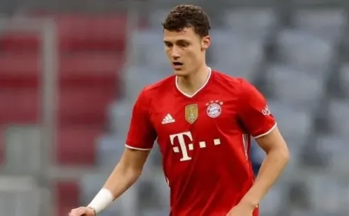 Como Lucas Hernández, es blanco y tiene 25 años. Fuente: Getty Images