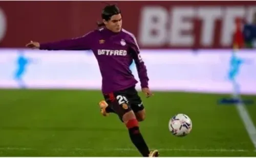 El juvenil de 16 años debutó en la Sub-15 de Argentina. Fuente: Getty Images