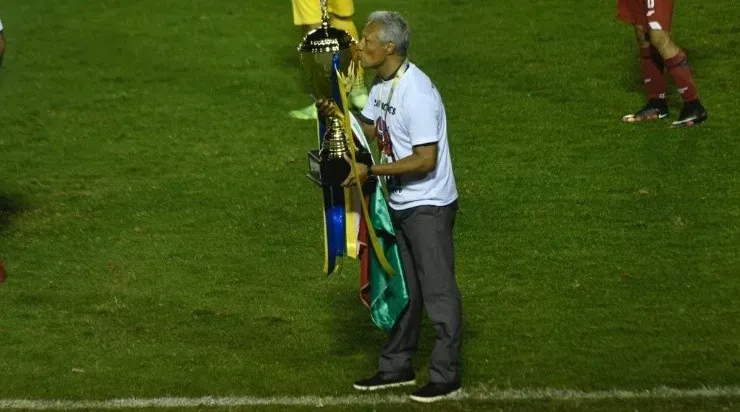 Roberto Hernández ganó el Apertura 2022 con Malacateco. (Marca)