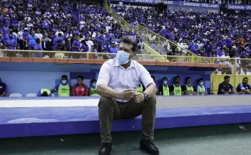 Hugo Pérez ya piensa en los próximos desafíos de El Salvador. (Getty Images)