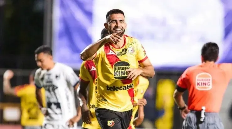 Juan Miguel Basulto celebró su anotación ante Grecia (CSH Oficial)