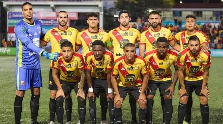 Formación estelar del Herediano ante Grecia el sábado anterior (CSH Oficial)