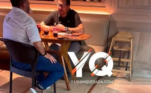 Jafet Soto junto a Iñaki Alonso. (Yashin Digital)