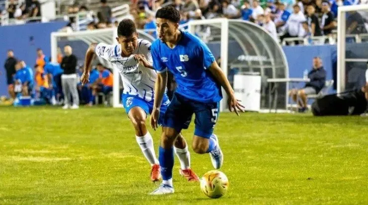 Barahona es un defensor con mucho gol.