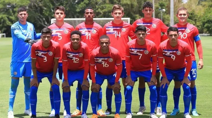 Formación estelar ante Canadá (Fedefut CRC)
