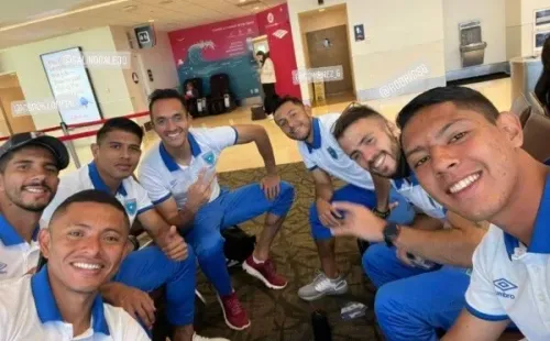 Selección de Guatemala rumbo a Orlando para jugar ante México