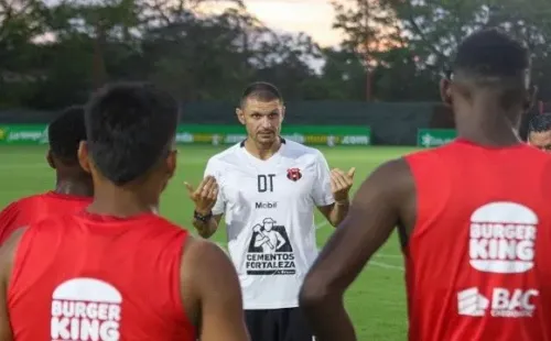Albert Rudé sabe que tienen la obligación de ganar el clásico.