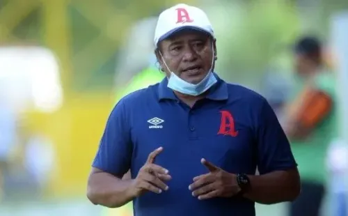 Milton Mélendez analizó profundamente el nivel de Zelaya.