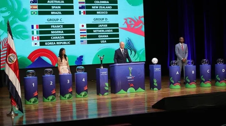 Shirley Cruz y Paulo César Wanchope, invitados a la ceremonia (Fedefut CR)