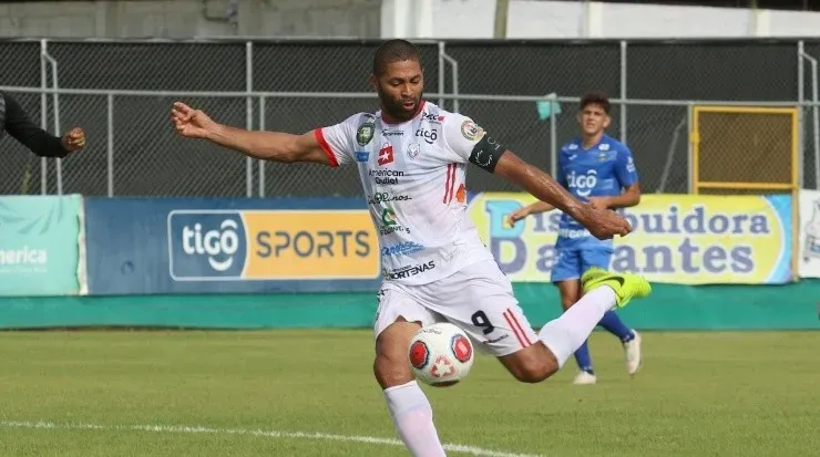 Álvaro Saborío, íider indiscutible del club norteño (ADSC)