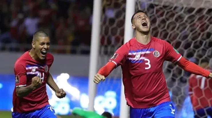 Juan Pablo Vargas celebrando anotación con La Sele (Fedefut CRC)