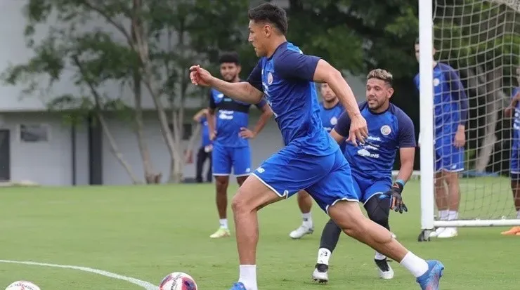 La Sele ya se entrena con el grupo completo (FEDEFUT CRC)