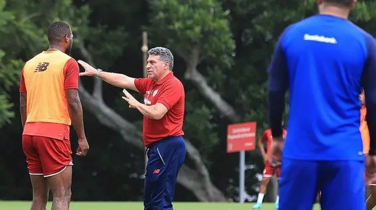 Suáres dijo no tener las puertas cerradas para nadie en la Selección (Fedefut CRC)