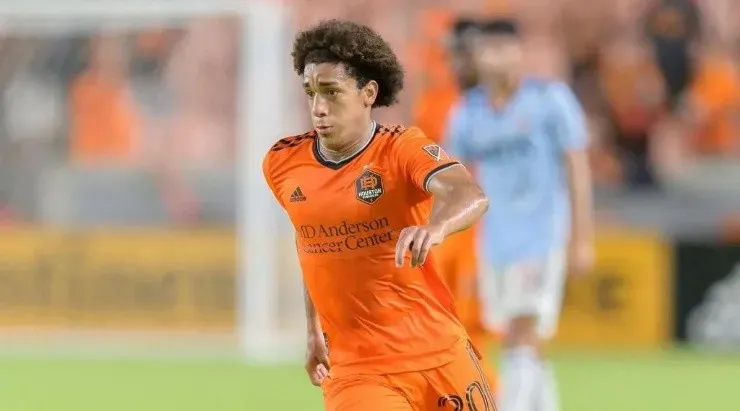 Carrasquilla fue comprado recientemente por el Houston Dynamo.