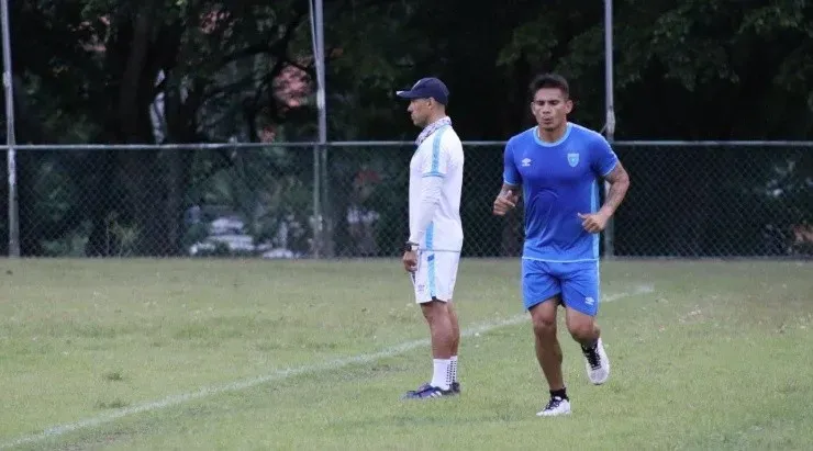 Lezcano trotó alrededor de la cancha y no entrenó con sus compañeros.