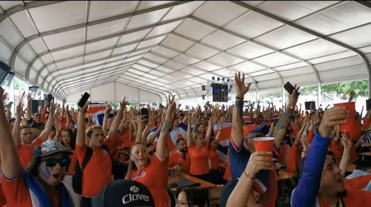 Así celebraron los ticos el gol ante Nueva Zelanda este martes (Futbol Centroamérica)