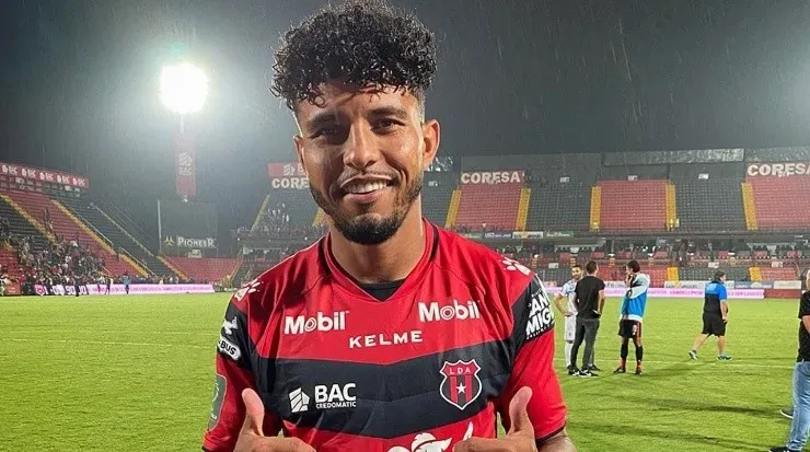 Johan Venegas es el goleador de su club, con 10 anotaciones (LDA)