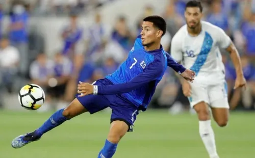 Ríos ya firmó su primer contrato con el Houston Dynamo.