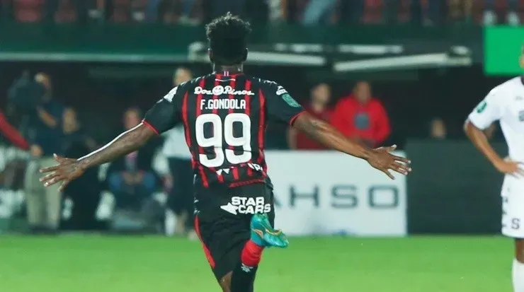 Así celebró Góndola su anotación (LDA)