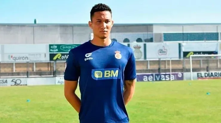 Patrick Sequeira jugará por primera vez en un equipo profesional (Real Unión)