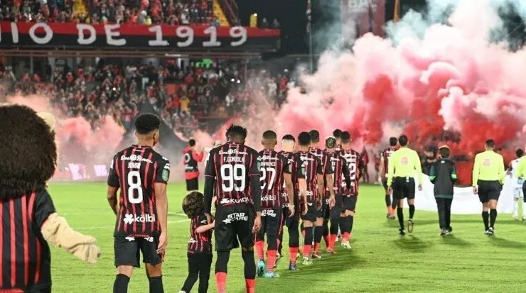 El uso de extintores no permitidos les costó una fuerte multa económica a los manudos (LDA)