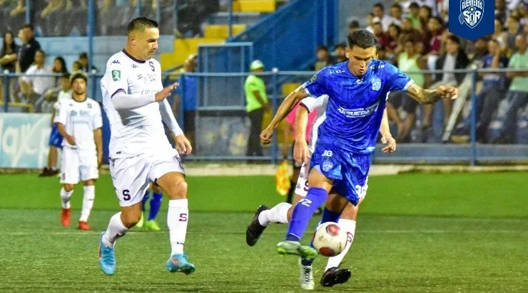Saprissa cayó 2-0 ante Pérez Zeledón en el debut del Apertura 2022.