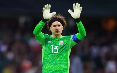Guillermo Ochoa con la Selección de México (Getty)