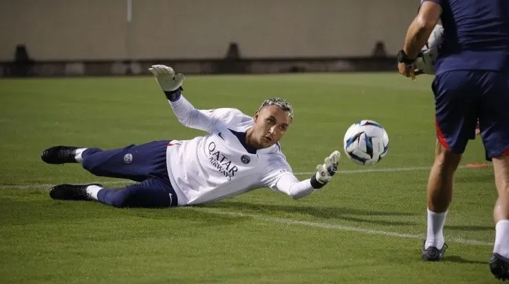 Navas entrenando con todo en la pretemporada del PSG en Japón (Keylor Navas, Facebook)