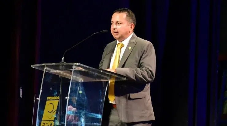 Rodolfo Villalobos, Presidente de la Federación Costarricense de Fútbol hizo un llamado para evitar programar partidos en miso horario que la Sele (Unafut)