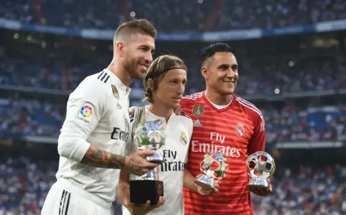 Ramos, Modric y Navas con premios UEFA en 2018.