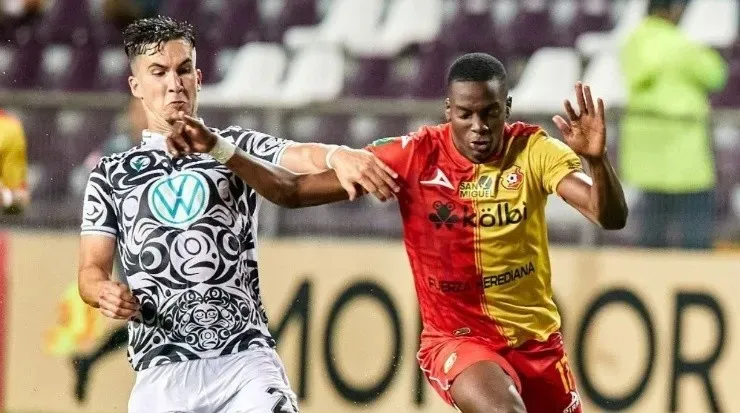 Herediano sufrió pero avanzó a la siguiente fase en Liga Concacaf (CSH)