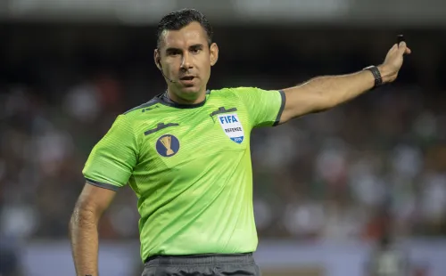 Mario Alberto Escobar, árbitro guatemalteco
