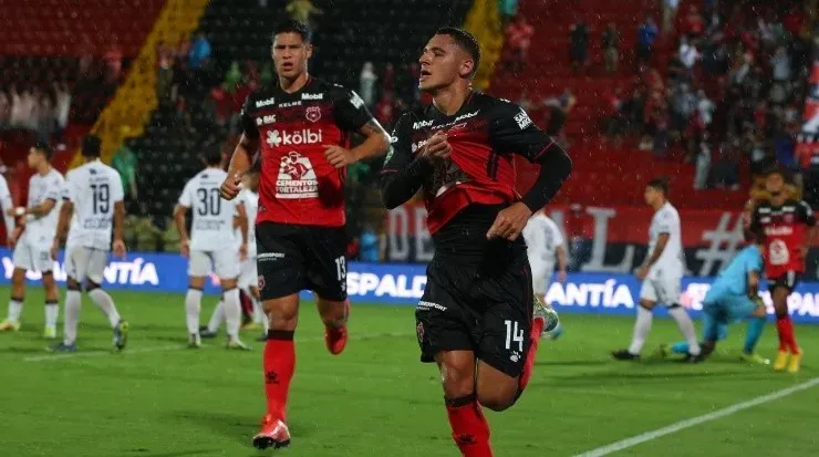 Doryan Rodríguez anotador del único gol del encuentro (LDA)