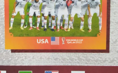 Selección de Estados Unidos desde el Estadio Cuscatlán en el Álbum Panini de Qatar 2022