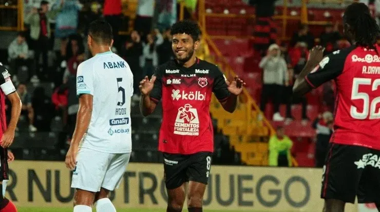 Johan Venegas fue la figura del juego de vuelta ante el Alianza (LDA)