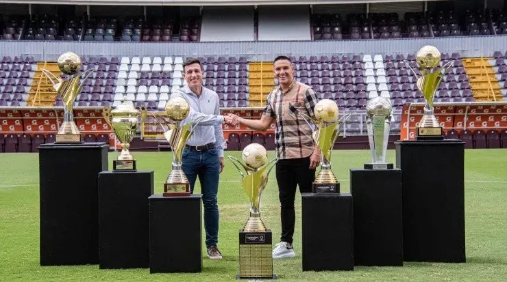 David Guzmán extendió su contrato con los morados hasta 2025 (Saprissa)